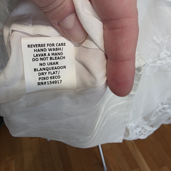 Impressions Ivory Floral Lace Blouse - Picture 11 of 12